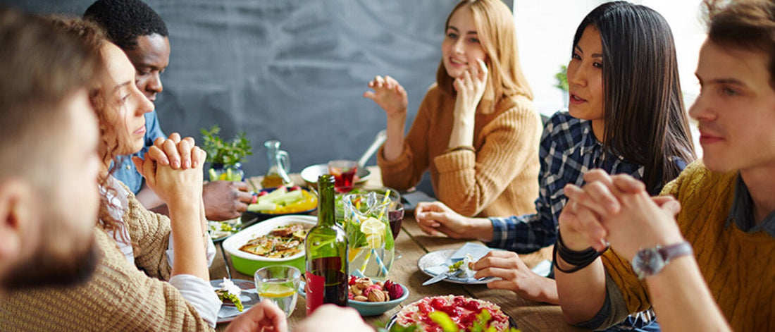 4 Ways to Make Compassion Part of Your Holiday Feast