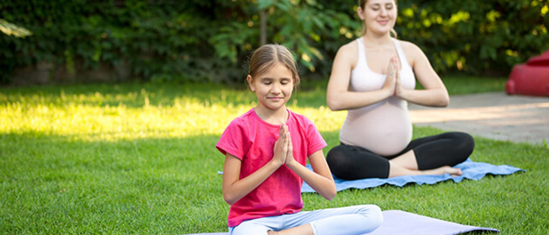 5 Ways to Develop a Family-Friendly Yoga Practice