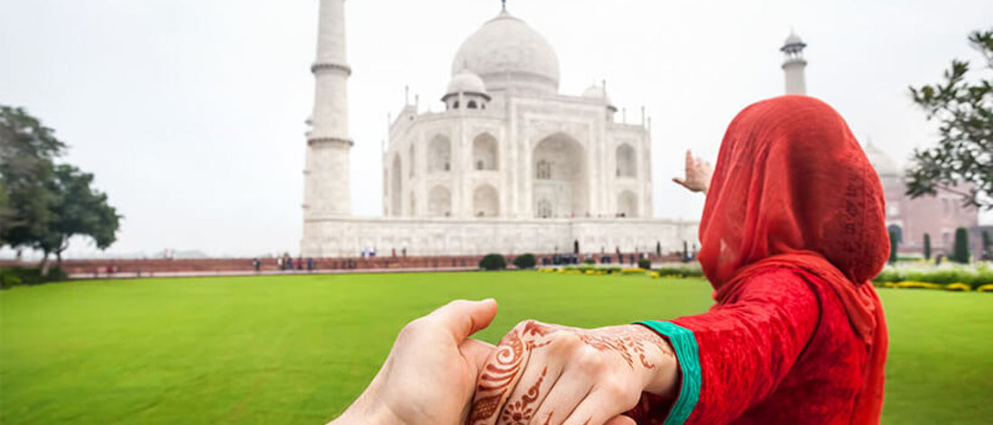 A Glimpse of India: 8 Experiences for Your First Visit