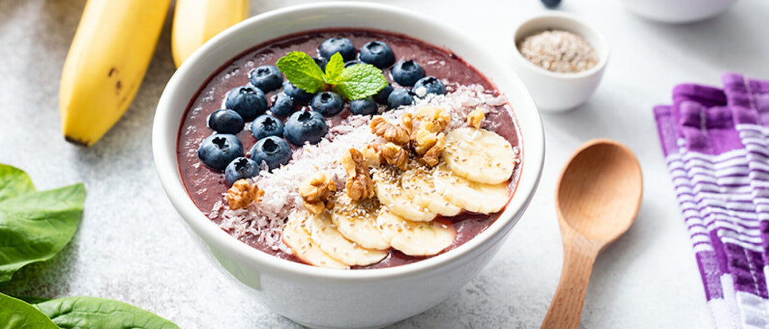 Superfood Favorites: 5 Health Benefits of Acai Berries + 5 Recipes