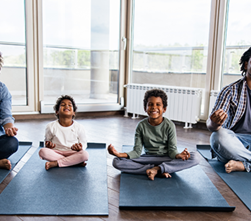 5 Ways to Develop a Family-Friendly Yoga Practice – Chopra